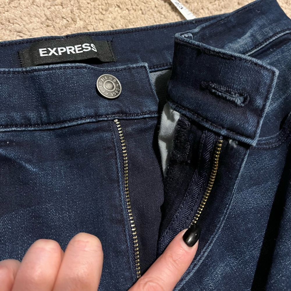 EXPRESS mid rise size 12/s ankle skinny, distressed dark blue jeans